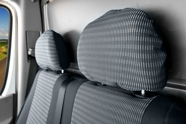 sitzbezuege-geeignet-fuer-mercedes-spritner-w907-ab-2018-3-sitze-hero.webp